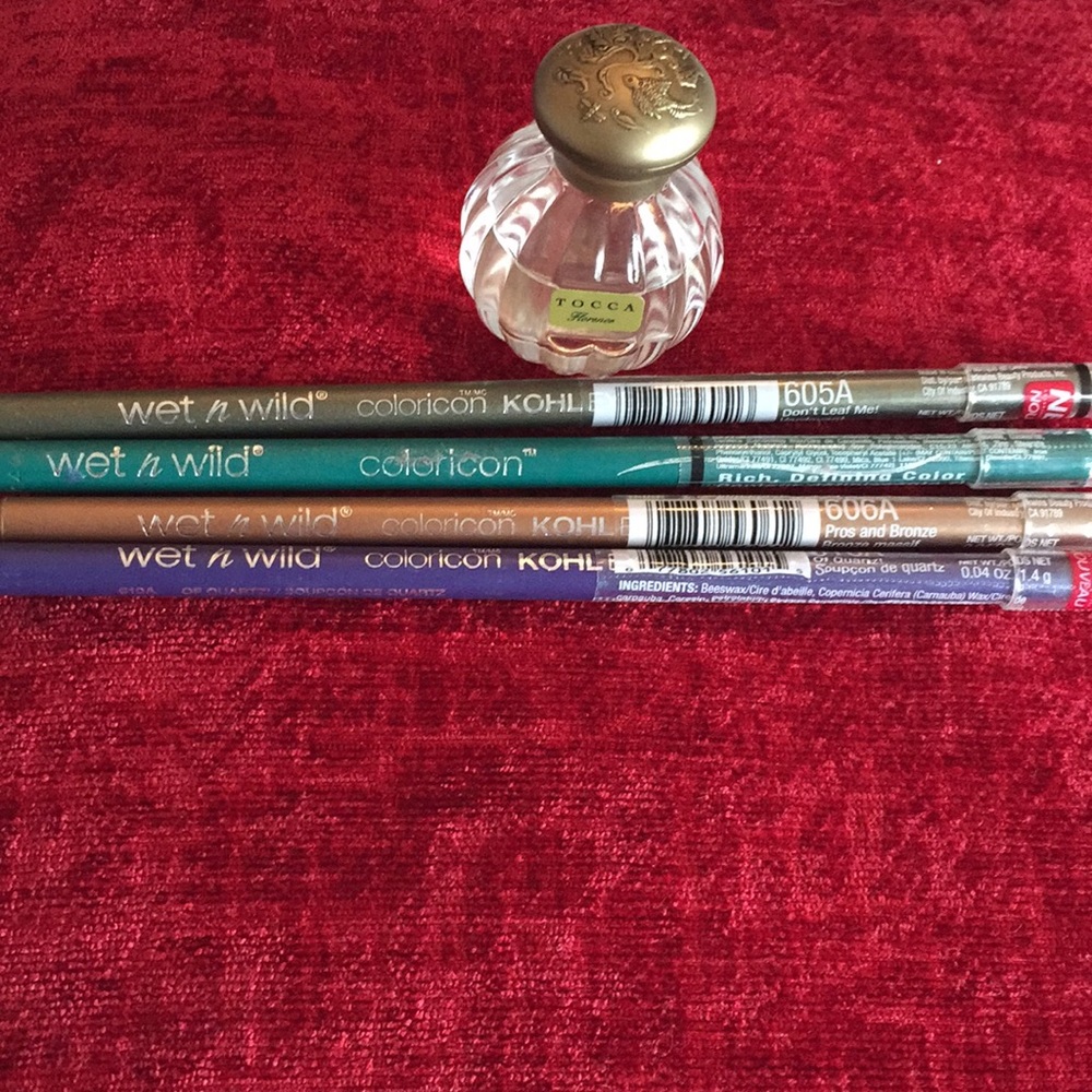 NWT*Bundle of 4 diff Wet n Wild eyeliner pencils